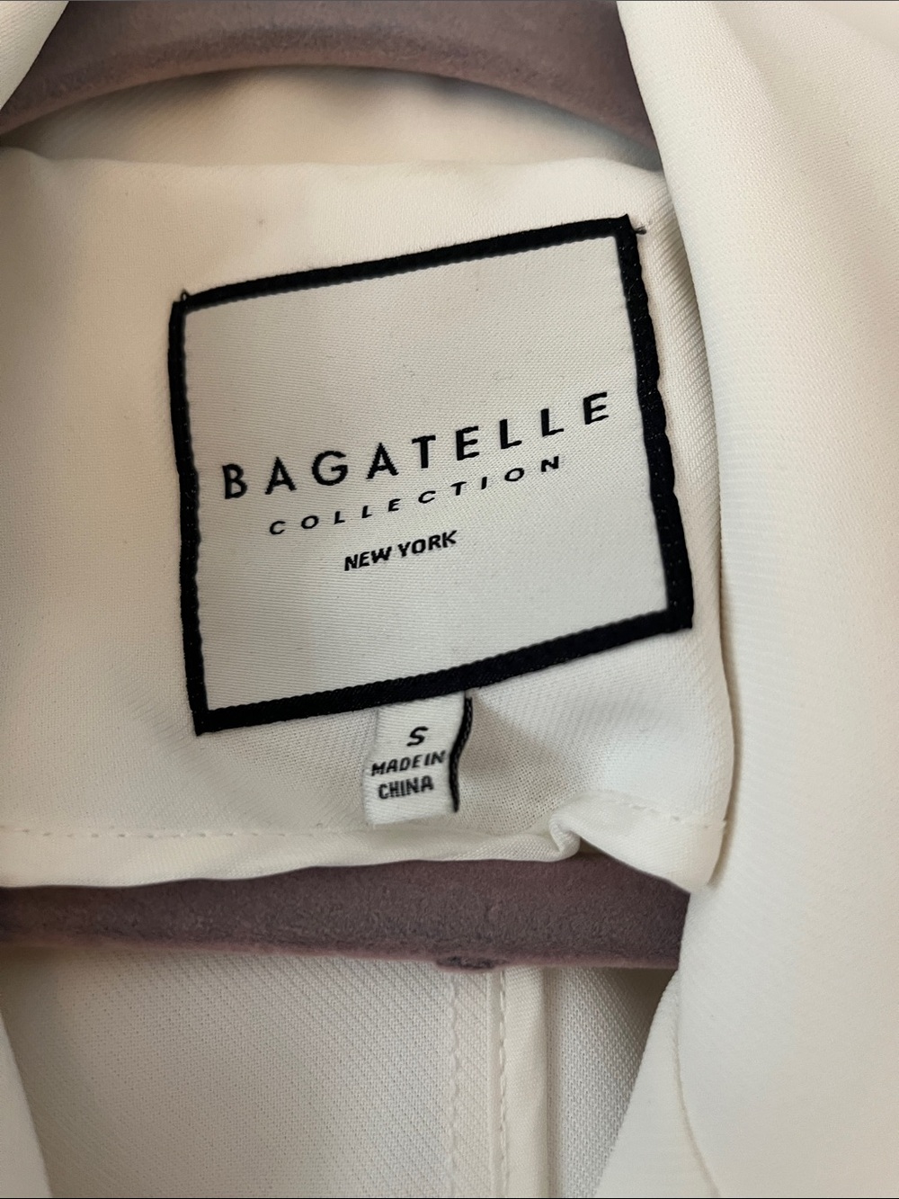 NWOT Bagatelle Collection Double-Breasted Trench Coat with tortoiseshell Buttons - Picture 2 of 3